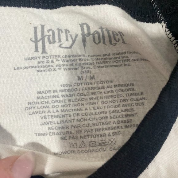 Harry Potter Hogwarts Logo Baseball Tee 3 4 Length Sleeve Size Medium Black - Picture 3 of 4